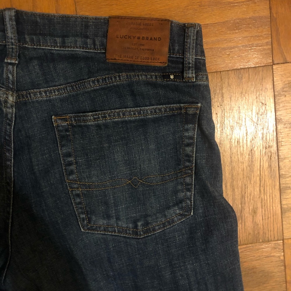 Men’s Lucky Brand Blue Jeans 221 Straight Size 34